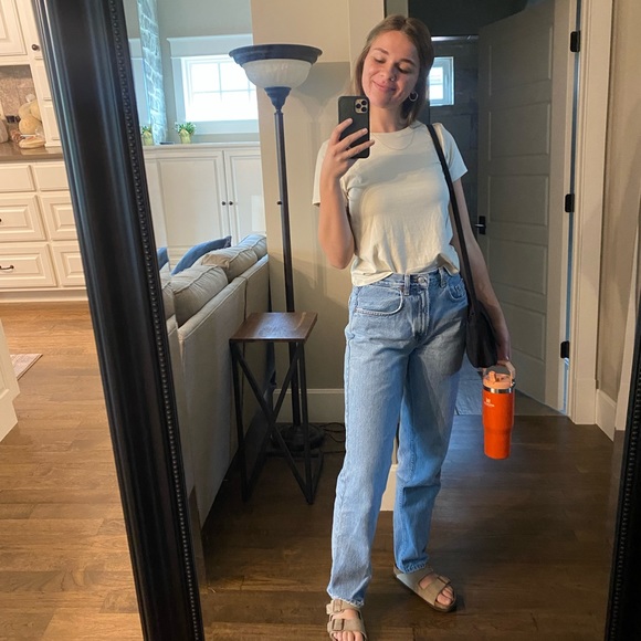 Meet your Posher, Jaden - Picture 3 of 16